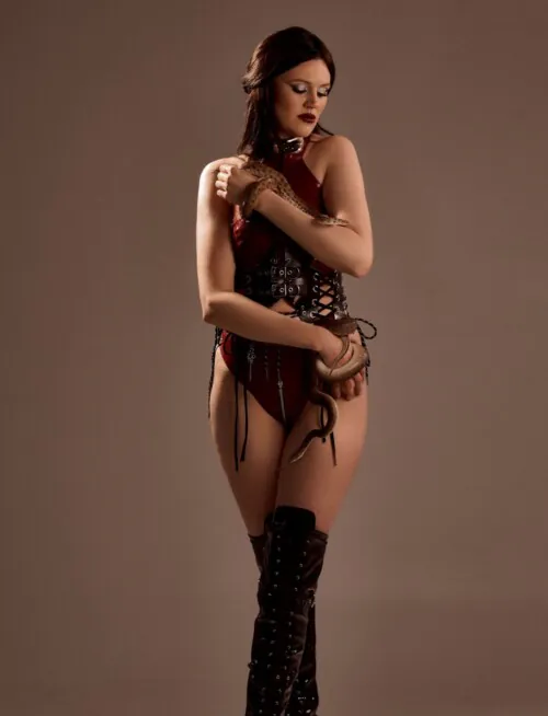 Mistress Harper Bizarre - Melbourne