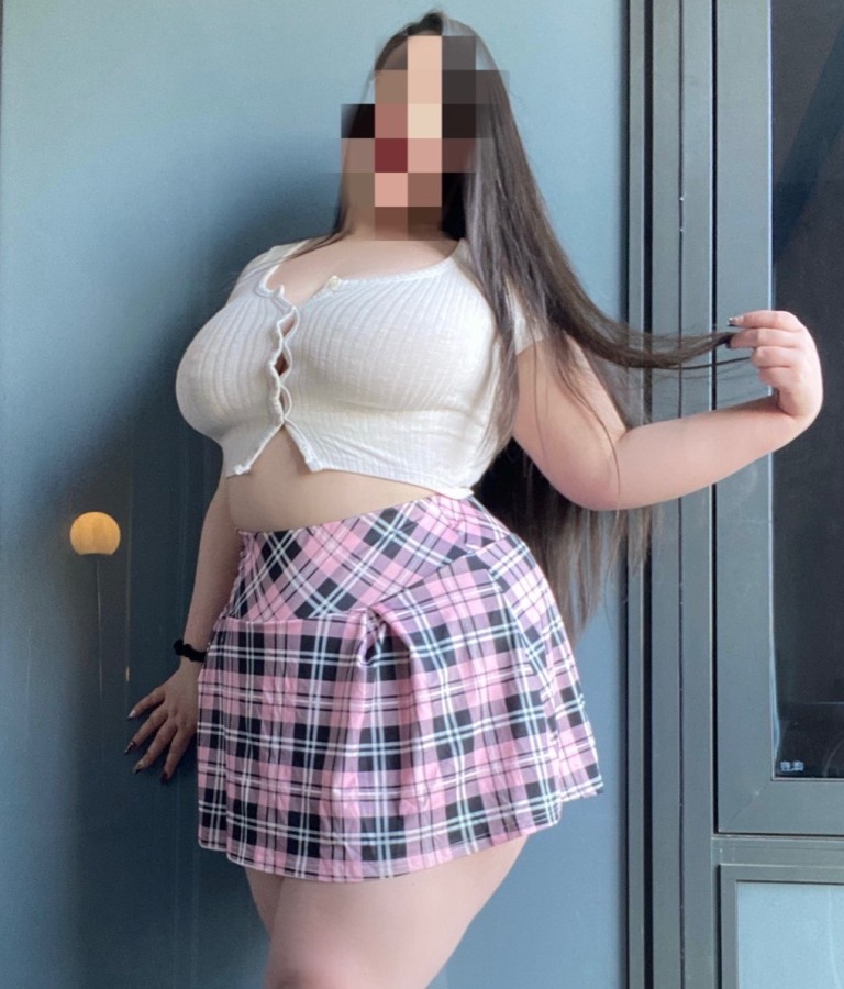 Victoria English - Independent Escort in Melbourne - Roladex Escort near you