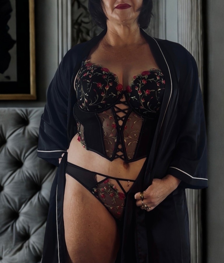 Violet Black - Brisbane